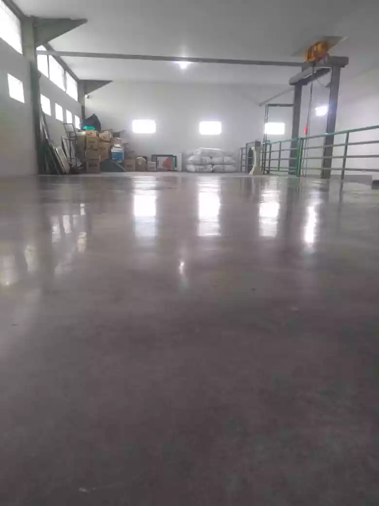 Jasa poles lantai acian Bandung profesional oleh Nusantara Cleaning