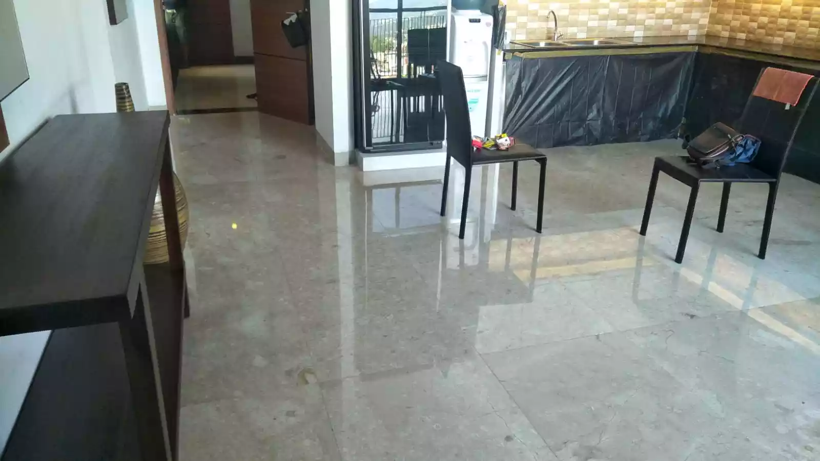 Marmer Setelah Pengerjaan Poles – Nusantara Cleaning